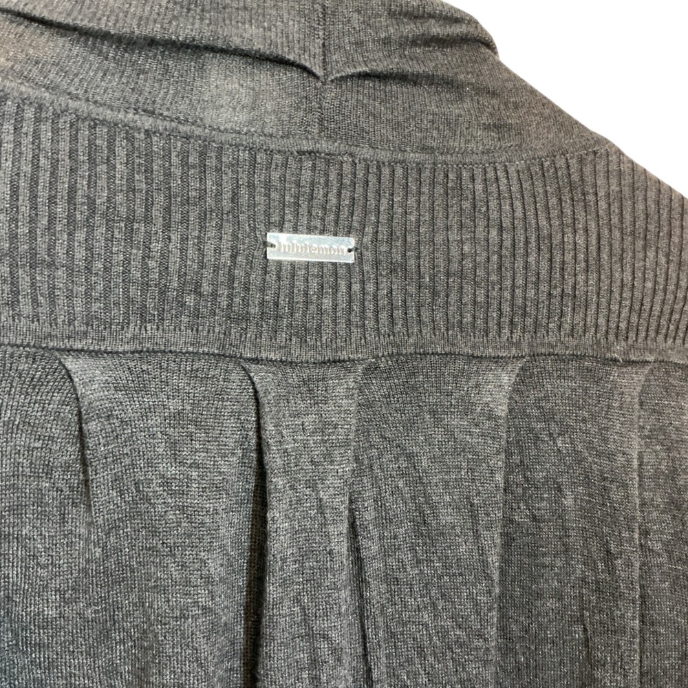 Lululemon Size 6 Gray Cashmere Blend Universal Wrap Cardigan Sweater Lightweight - Picture 6 of 6